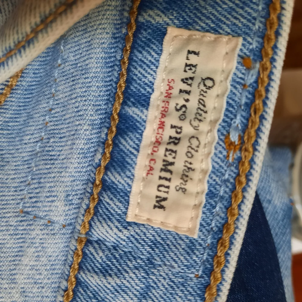 Levi's High Rise Ribcage Straight - Picture 4 of 7